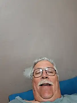 NawtyB1965 online show from October 22, 2025, 3:18 am