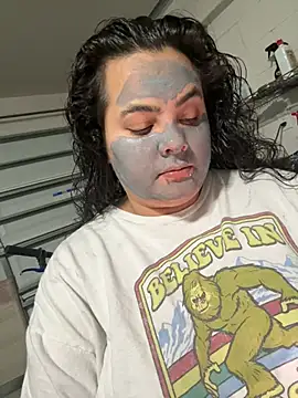 Snapshot of DatBishYouMiss chatting on January 30, 2025, 9:14 pm DatBishYouMiss online show from January 30, 2025, 9:14 pm