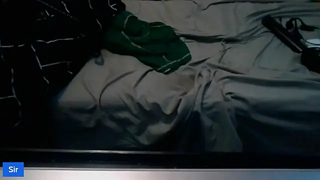 Snapshot of KySir1990 chatting on October 3, 2025, 5:21 pm KySir1990 online show from October 3, 2025, 5:21 pm