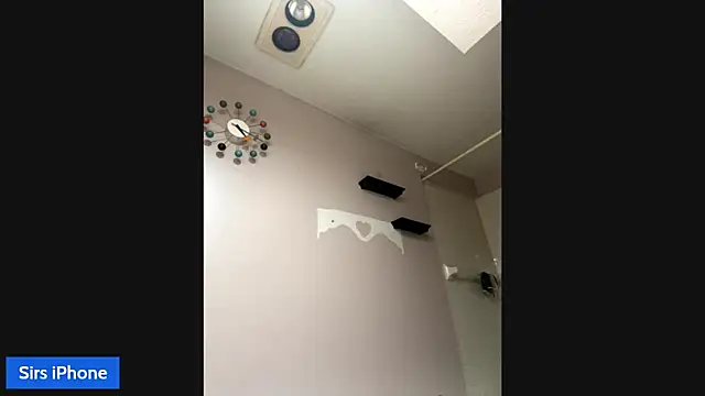 Snapshot of KySir1990 chatting on October 4, 2025, 10:19 pm KySir1990 online show from October 4, 2025, 10:19 pm