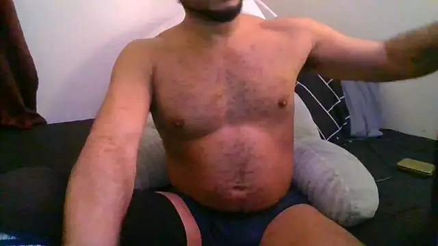 Snapshot of KySir1990 chatting on November 4, 2025, 7:51 am KySir1990 online show from November 4, 2025, 7:51 am