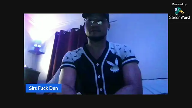 Snapshot of KySir1990 chatting on November 6, 2025, 11:26 pm KySir1990 online show from November 6, 2025, 11:26 pm