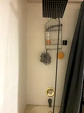 Snapshot of KySir1990 chatting on November 17, 2025, 1:44 am KySir1990 online show from November 17, 2025, 1:44 am