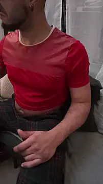 Snapshot of KySir1990 chatting on November 19, 2025, 11:05 pm KySir1990 online show from November 19, 2025, 11:05 pm