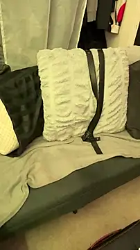 Snapshot of KySir1990 chatting on November 21, 2025, 1:48 am KySir1990 online show from November 21, 2025, 1:48 am