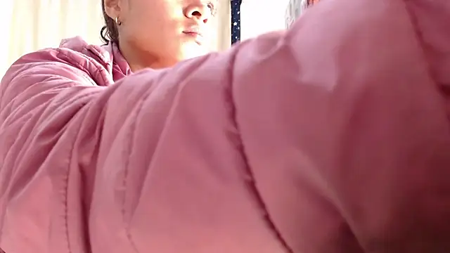 Samary thomas online show from December 5, 2024, 11:51 pm