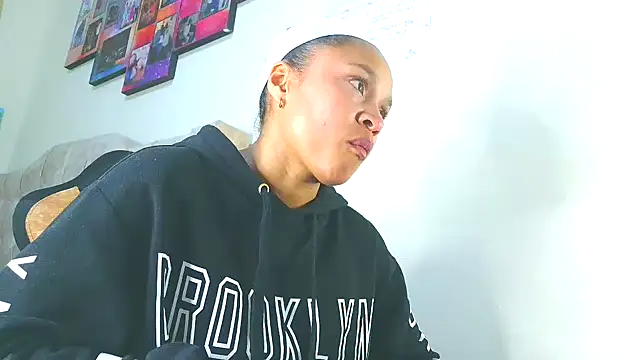 Samary thomas online show from October 23, 2025, 1:05 am