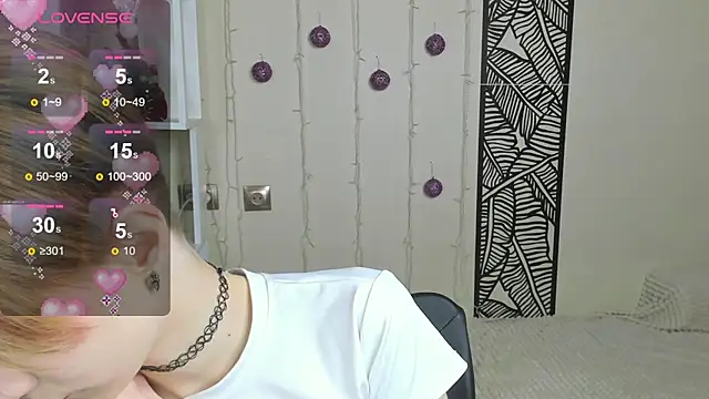 Snapshot of Angel_Jules chatting on December 28, 2024, 1:29 am Angel Jules online show from December 28, 2024, 1:29 am