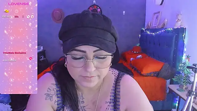 Ivonnee   online show from December 29, 2024, 10:34 am