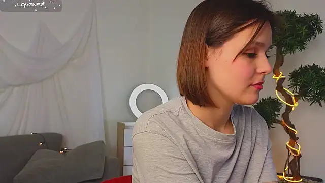 Snapshot of EthalGold chatting on February 22, 2025, 6:17 am EthalGold online show from February 22, 2025, 6:17 am