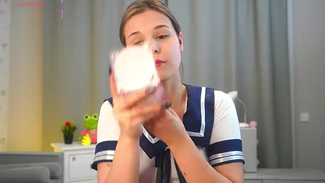 Snapshot of EthalGold chatting on November 29, 2025, 2:58 am EthalGold online show from November 29, 2025, 2:58 am