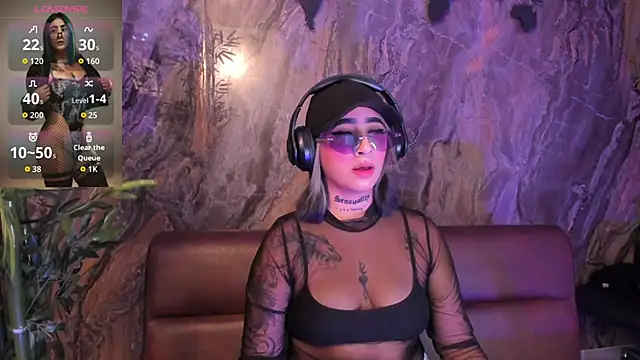 Alahia Dangelo online show from October 27, 2025, 5:17 pm