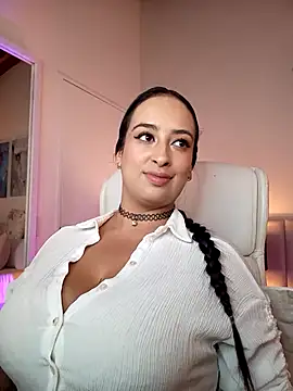 Snapshot of DaniRousse chatting on February 27, 2025, 4:10 pm DaniRousse online show from February 27, 2025, 4:10 pm