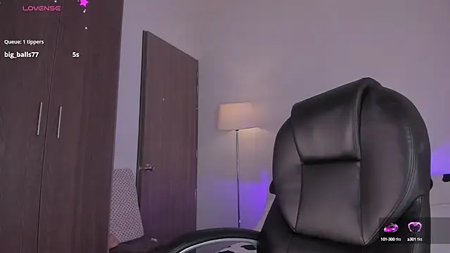 Snapshot of ambx04_ chatting on March 22, 2025, 10:59 pm ambx04 online show from March 22, 2025, 10:59 pm