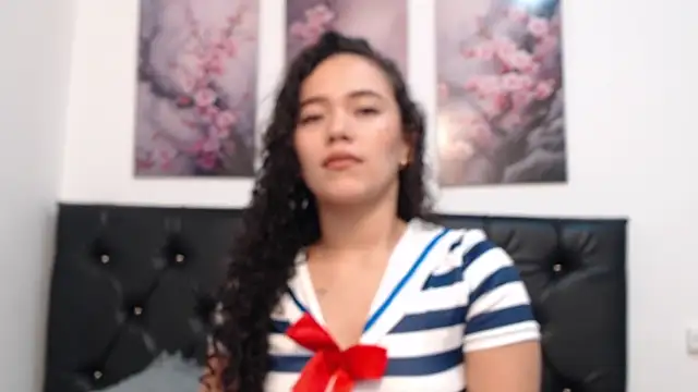 Snapshot of amaranta_f00x chatting on September 15, 2025, 1:00 pm amaranta f00x online show from September 15, 2025, 1:00 pm