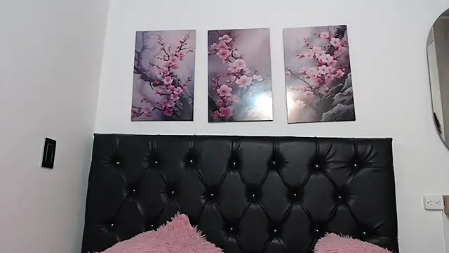 Snapshot of amaranta_f00x chatting on September 20, 2025, 1:50 am amaranta f00x online show from September 20, 2025, 1:50 am