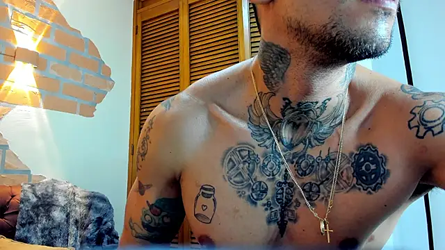 Snapshot of Dylanstonne chatting on March 16, 2025, 2:33 pm Dylanstonne online show from March 16, 2025, 2:33 pm