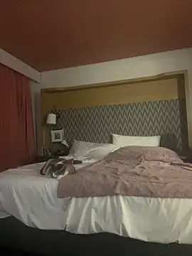 Snapshot of UrFavorite304 chatting on December 21, 2024, 4:19 am UrFavorite304 online show from December 21, 2024, 4:19 am