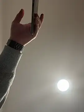 Snapshot of kareem0010 chatting on February 9, 2025, 4:29 pm kareem0010 online show from February 9, 2025, 4:29 pm