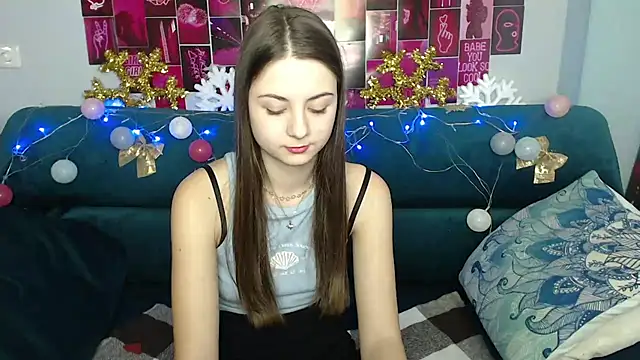 Snapshot of MilanaRoza chatting on January 3, 2025, 11:57 am MilanaRoza online show from January 3, 2025, 11:57 am