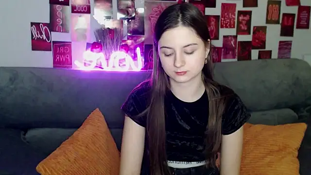 Snapshot of MilanaRoza chatting on November 27, 2025, 11:56 am MilanaRoza online show from November 27, 2025, 11:56 am