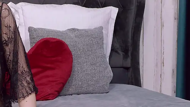 Snapshot of AnisiaConnor chatting on October 26, 2025, 7:42 pm AnisiaConnor online show from October 26, 2025, 7:42 pm