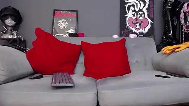 Snapshot of Carla_Phoenix chatting on February 12, 2025, 4:33 pm Carla Phoenix online show from February 12, 2025, 4:33 pm