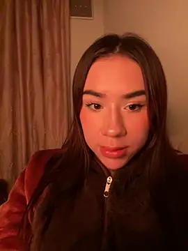 Im Valen Cute online show from November 8, 2025, 5:18 am