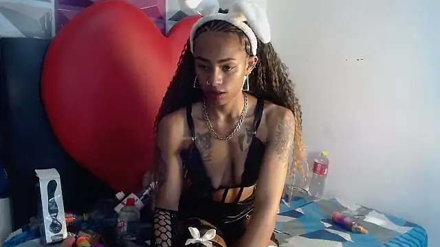 Snapshot of KATALINA__CANDY chatting on February 15, 2025, 11:39 am KATALINA CANDY online show from February 15, 2025, 11:39 am