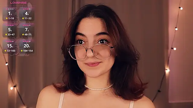 Snapshot of DracosMoon chatting on February 6, 2025, 10:48 am DracosMoon online show from February 6, 2025, 10:48 am