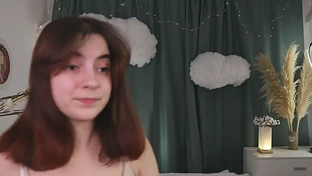 Snapshot of DracosMoon chatting on March 19, 2025, 7:07 am DracosMoon online show from March 19, 2025, 7:07 am