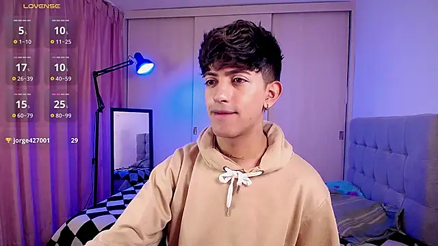 teobowny  online show from January 18, 2025, 5:04 pm