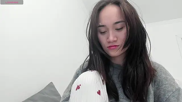 Snapshot of aenie chatting on March 11, 2025, 8:20 am aenie online show from March 11, 2025, 8:20 am