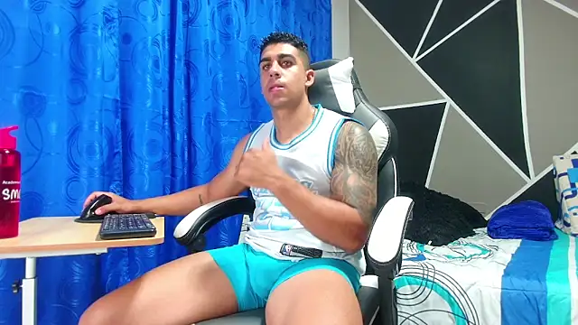 astrom greyy online show from November 1, 2025, 11:18 pm