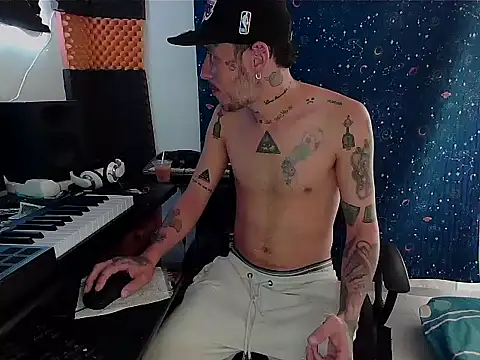 patrik tattoo  online show from January 18, 2025, 3:38 pm