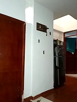 Snapshot of Dyr08 chatting on February 12, 2025, 8:29 pm Dyr08 online show from February 12, 2025, 8:29 pm