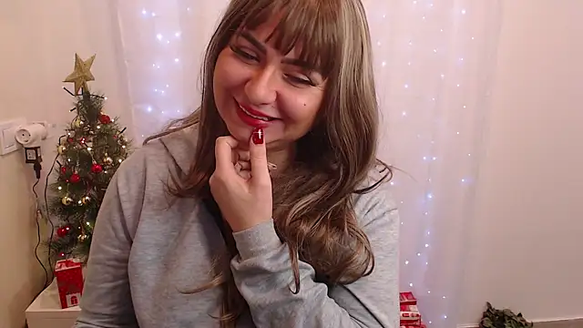 Snapshot of Genesisgems11_ chatting on December 17, 2024, 9:39 am Genesisgems11 online show from December 17, 2024, 9:39 am