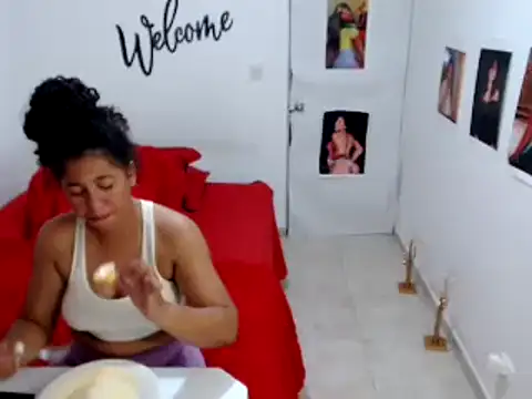 bellacrespalatina online show from January 9, 2025, 12:25 am