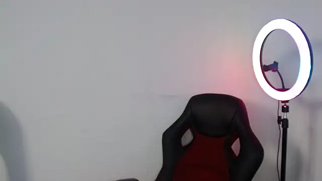 bellacrespalatina online show from October 1, 2025, 7:31 pm