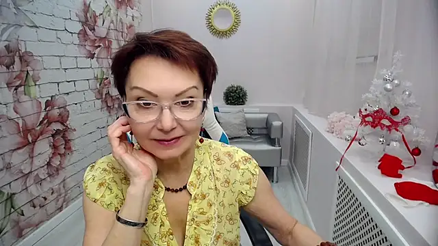 Snapshot of Cutie_Asya chatting on January 14, 2025, 11:10 am Cutie Asya online show from January 14, 2025, 11:10 am