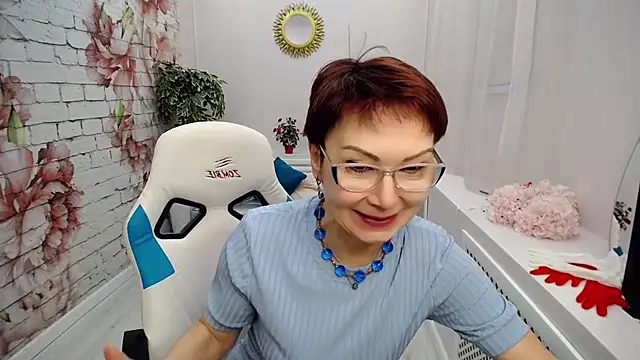 Snapshot of Cutie_Asya chatting on February 10, 2025, 8:20 am Cutie Asya online show from February 10, 2025, 8:20 am