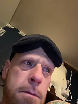 Snapshot of Daddyking6989 chatting on February 3, 2025, 8:02 am Daddyking6989 online show from February 3, 2025, 8:02 am