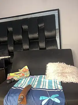Snapshot of chiquimaturesexy chatting on March 14, 2025, 9:21 pm chiquimaturesexy online show from March 14, 2025, 9:21 pm