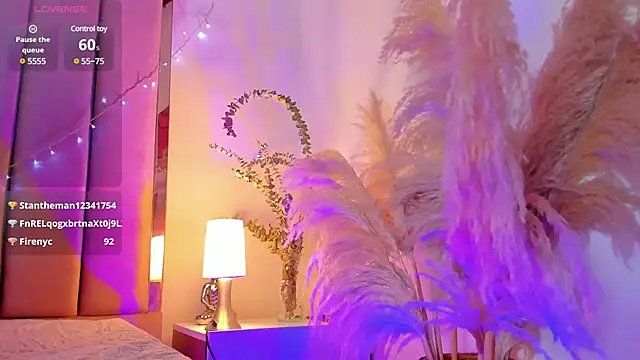 Snapshot of VICTORIA_RASH chatting on January 15, 2025, 9:51 pm VICTORIA RASH online show from January 15, 2025, 9:51 pm