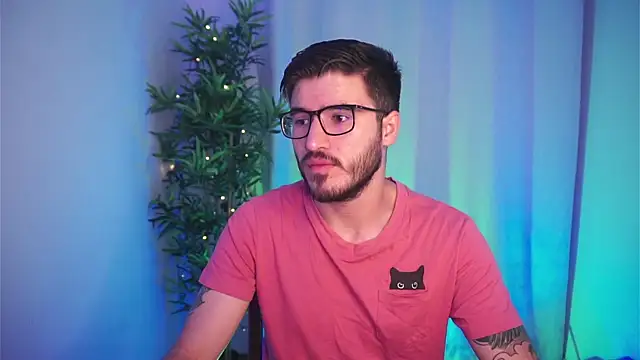 Tony Wylie online show from November 6, 2025, 9:43 am