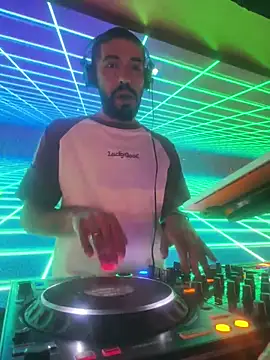 djtimka online show from October 11, 2025, 8:07 pm