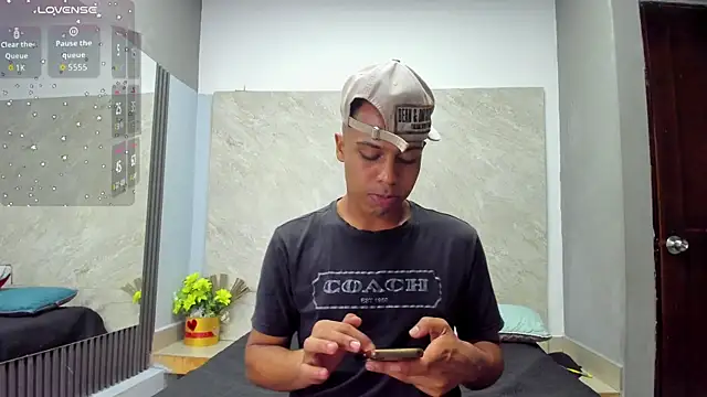 Snapshot of ada-brooke chatting on October 23, 2025, 3:28 am ada-brooke online show from October 23, 2025, 3:28 am