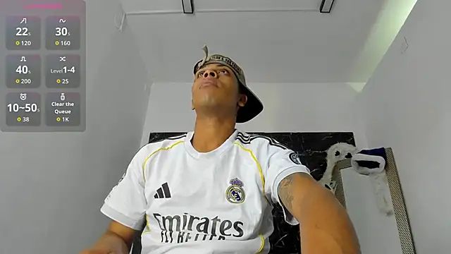 Snapshot of ada-brooke chatting on December 14, 2025, 1:05 pm ada-brooke online show from December 14, 2025, 1:05 pm