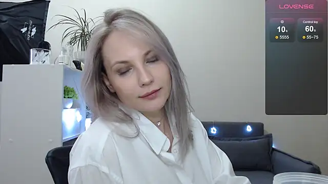 Sunny bunny6 online show from December 18, 2024, 8:53 am