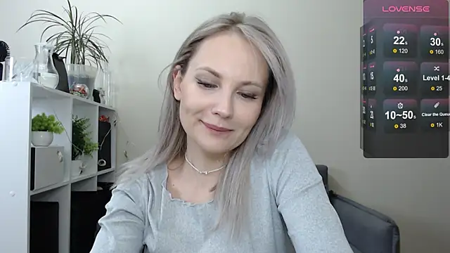 Sunny bunny6 online show from December 26, 2024, 12:59 pm